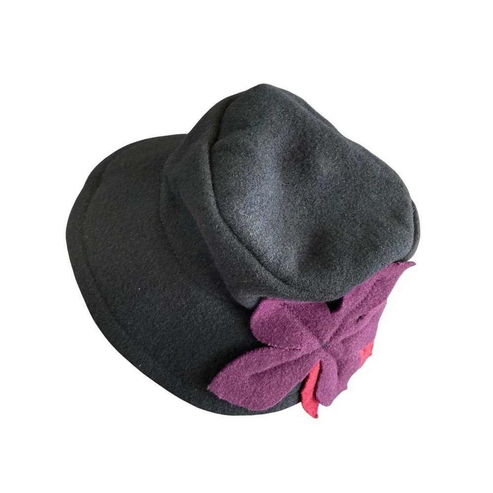 Vtg Y2K Canada-made Parkhurst wool felt bucket hat with flower Boho‎